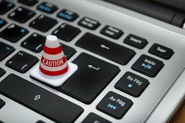 Former business owner reviewing HMRC obligations after closing a business in the UK